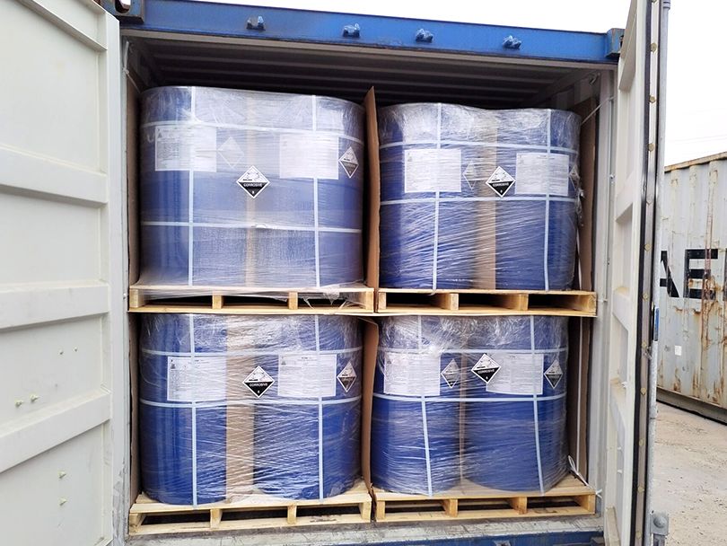 Drums packed in a shipping container in Qing Shui Yuan manufacturer imagery